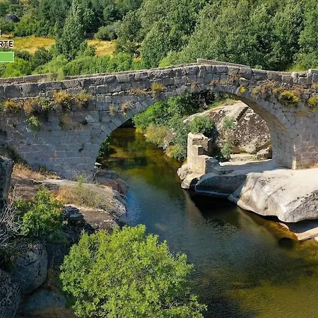 Casa El Mirador De Gredos Norte Hoyocasero Esterno foto